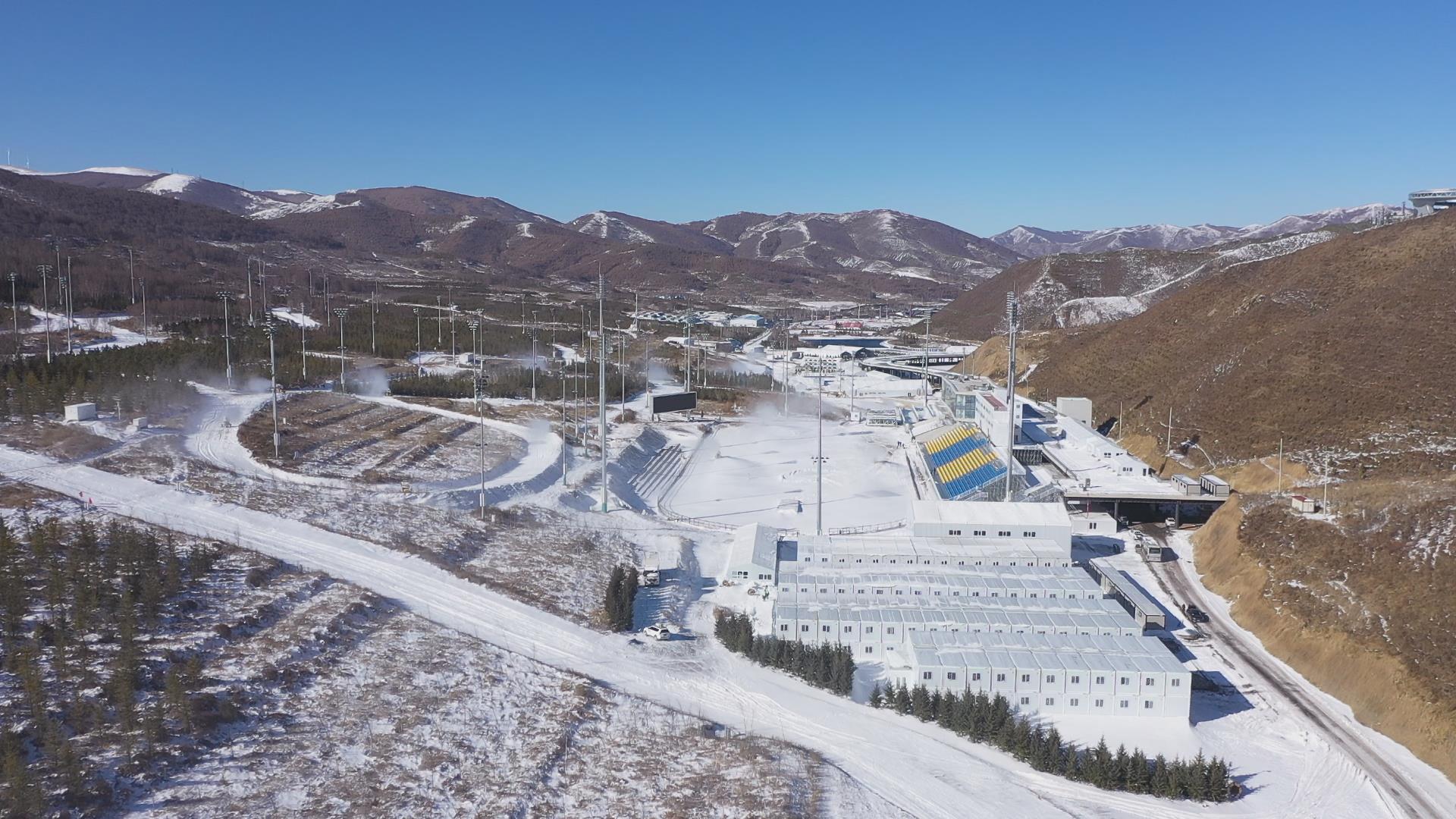 国家越野滑雪中心开始造雪全力筹备冬奥测试赛