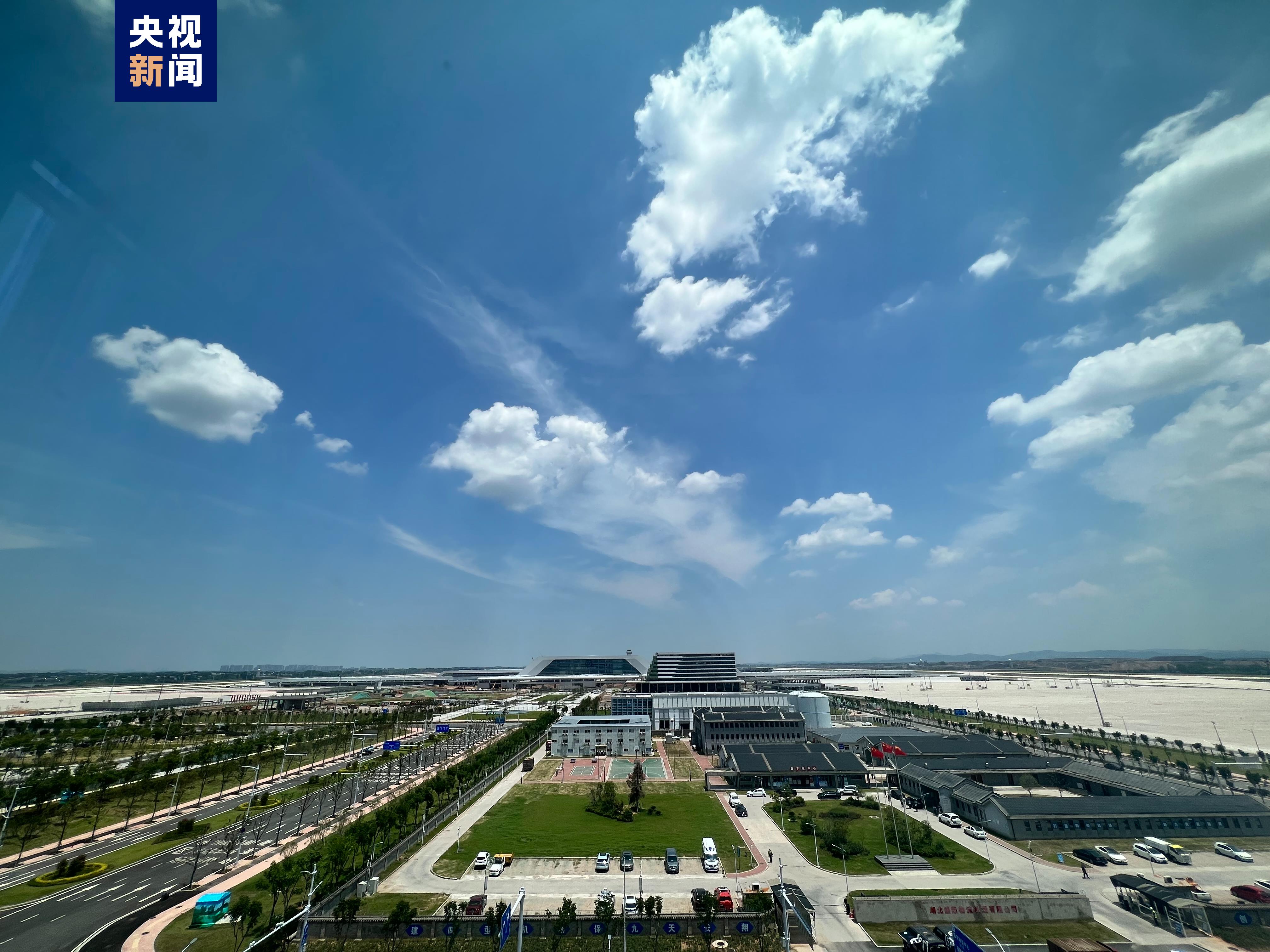 亚洲首个专业货运机场——鄂州花湖机场今天正式投运