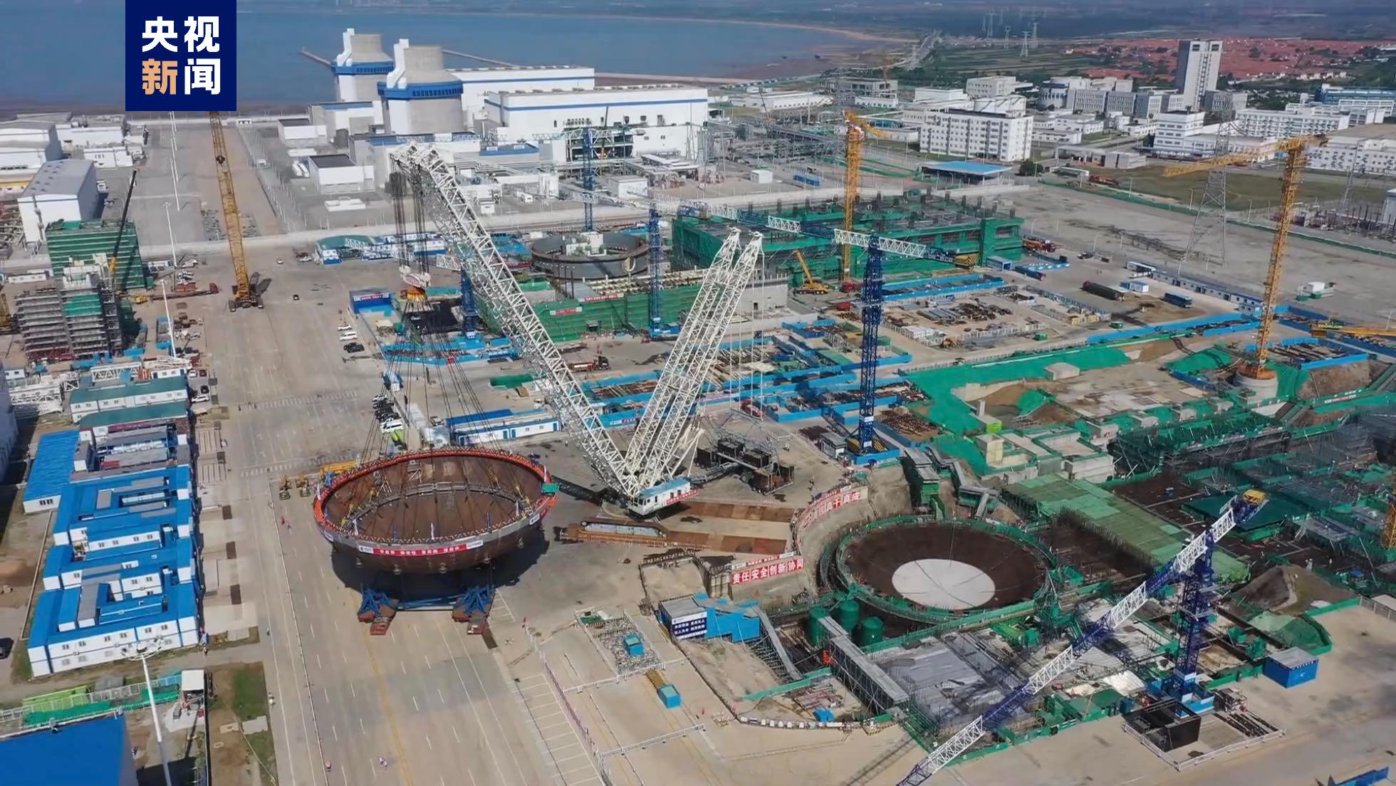 海阳核电4号机组首个大型模块顺利吊装