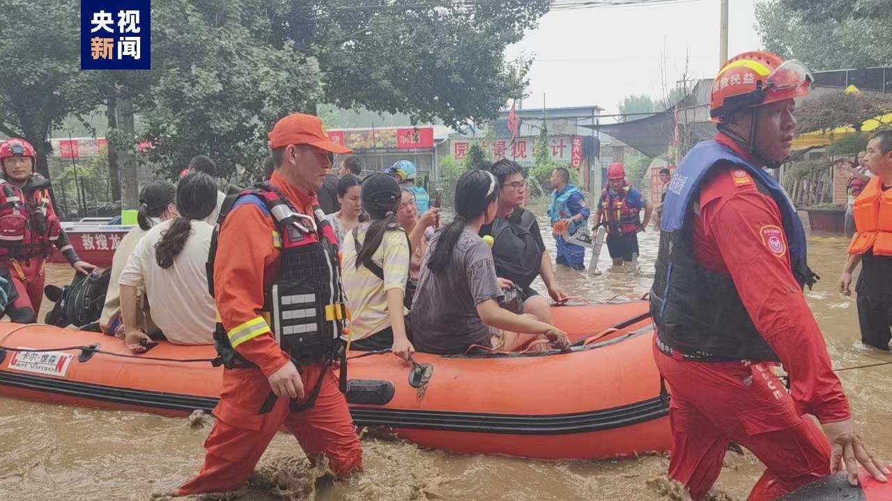 山东组成7支防汛救灾排涝部队在河北打开救援