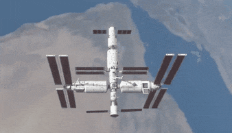 一探究竟！中国空间站首组“全身像”是如何诞生的