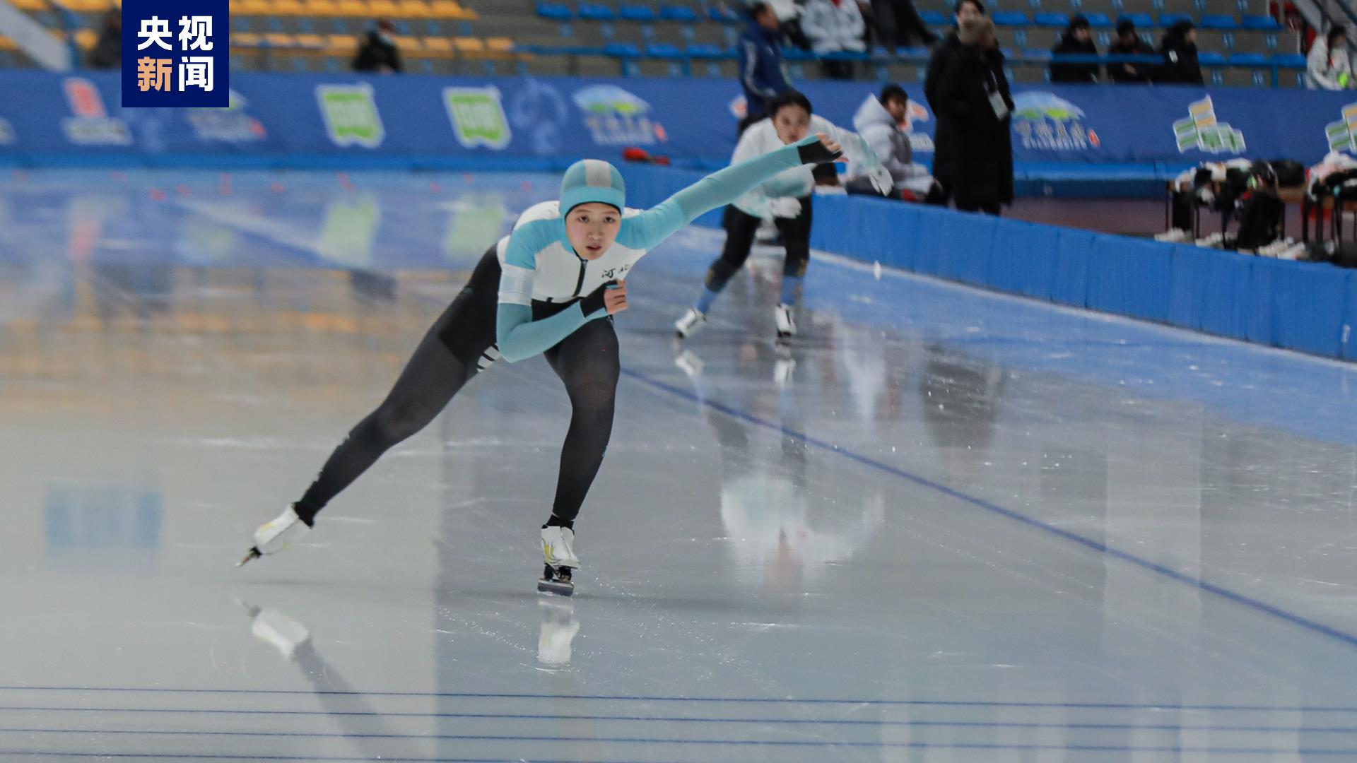 “十四冬”速度滑冰青年组比赛今日决出3金 河北队收获2金
