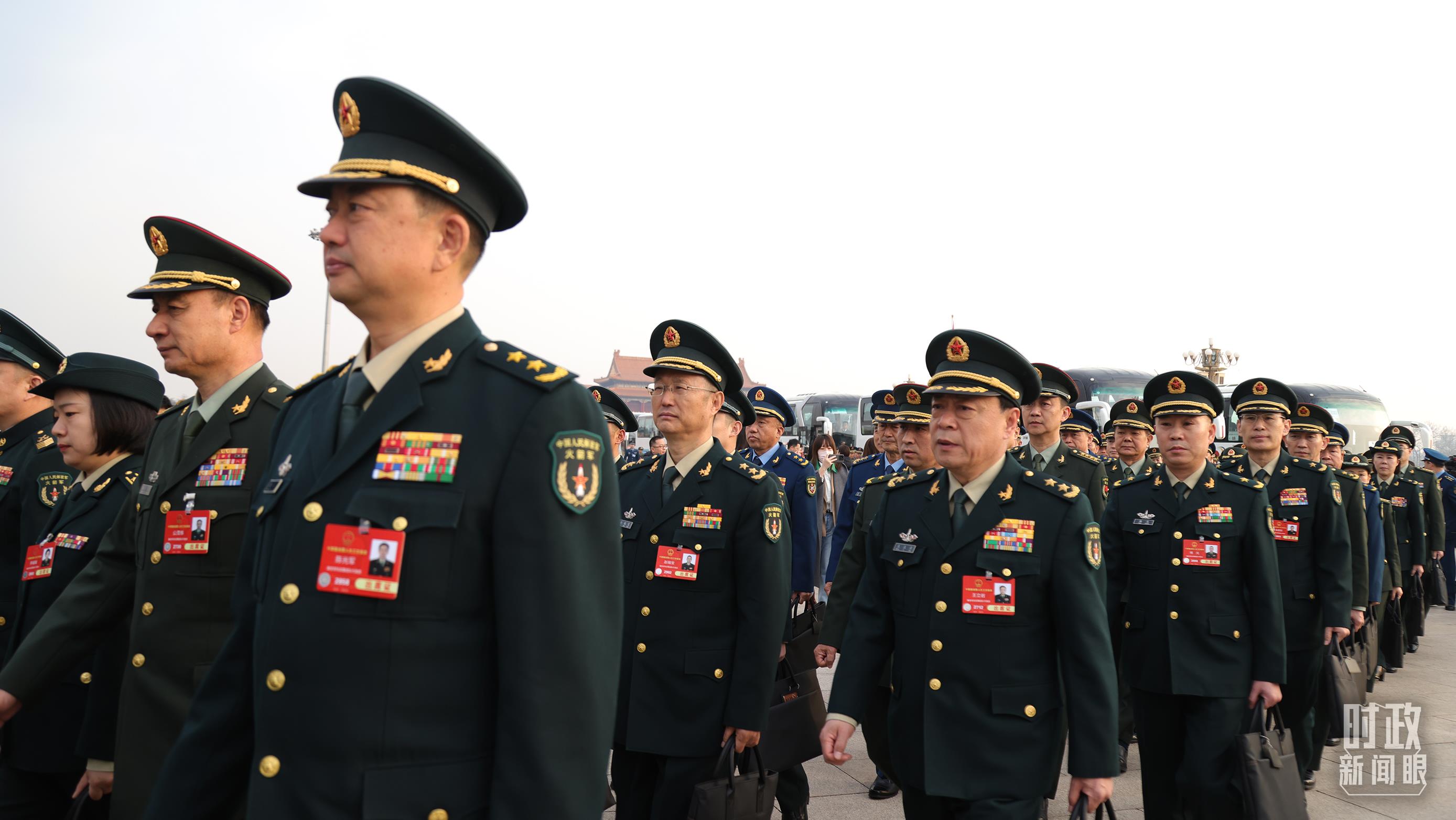 時政新聞眼丨再赴解放軍和武警部隊代表團(tuán)，習(xí)近平對這件大事發(fā)出“動員令”