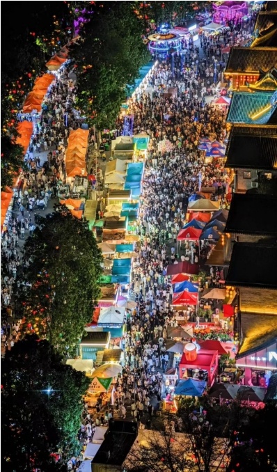 荣昌出圈背后，看流量如何重塑这座西南小城