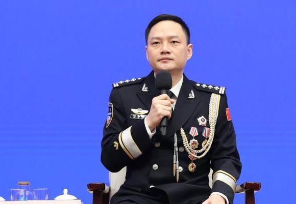 冒着流弹、地雷风险取证 民警讲述缅北明家犯罪集团案侦办经过