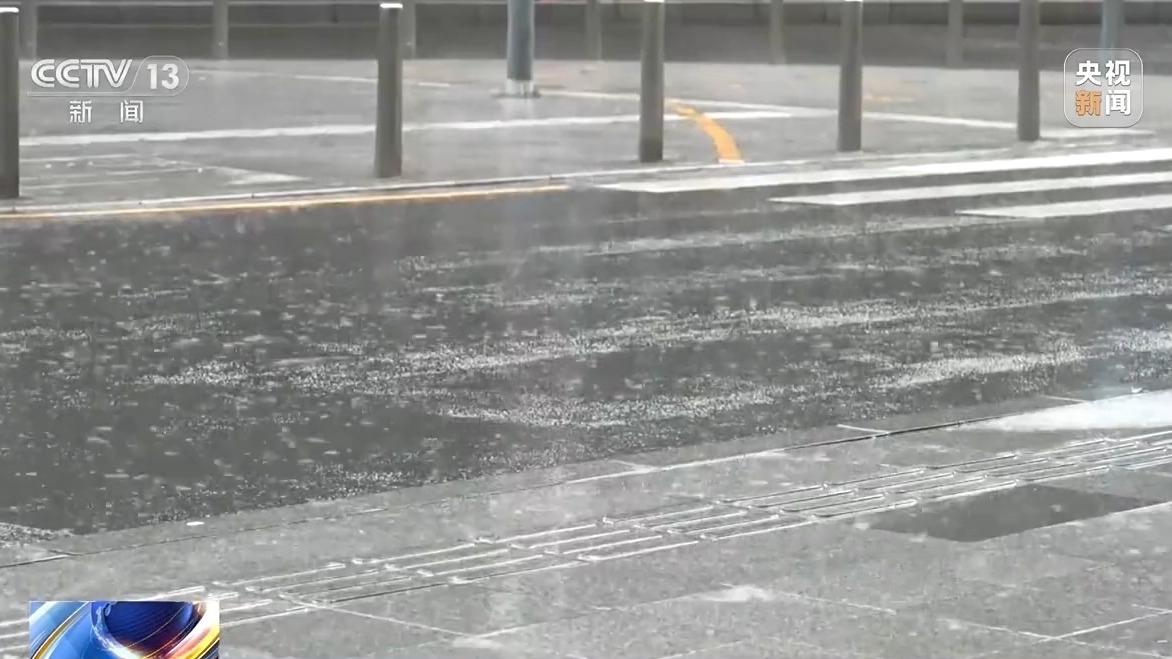 台风“桦加沙”强度已达17级以上 将给南海及华南带来强风雨