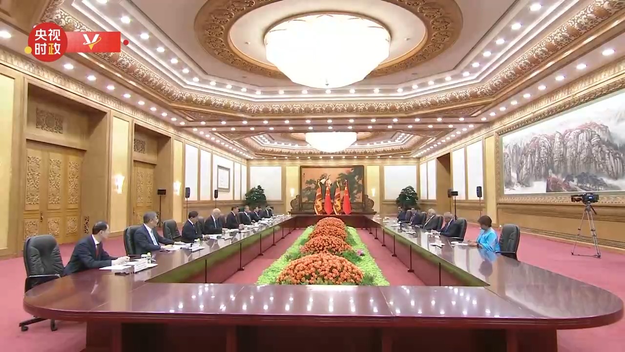 独家视频丨习近平会见斯里兰卡总统维克拉马辛哈