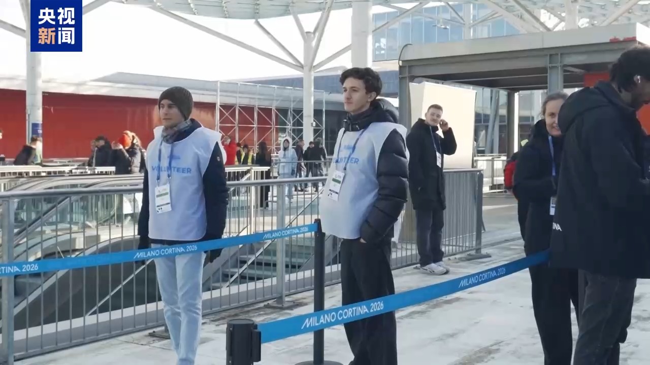 米兰冬奥会速滑场馆迎来首场测试赛