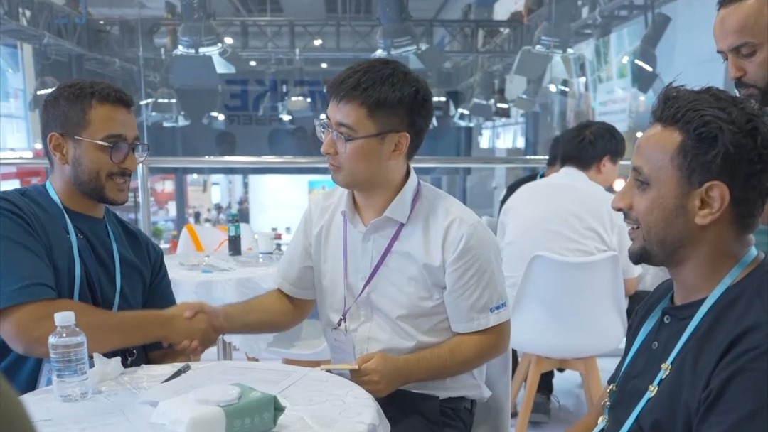 广交会上“身价最高”的传送带 成为具象化贸易之桥