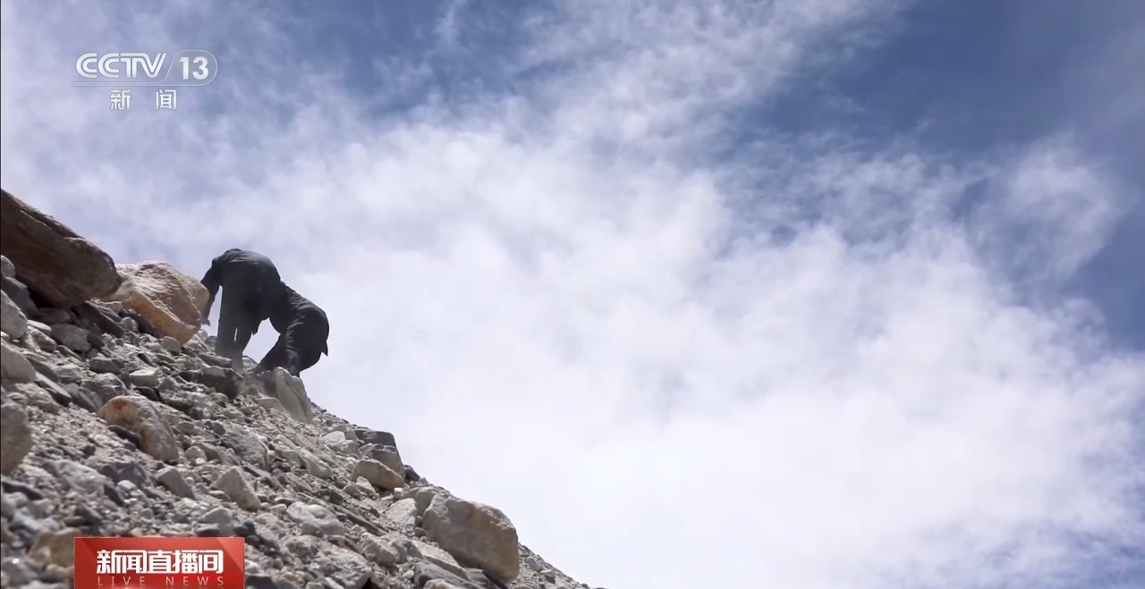 在海拔6000米的“世界之巅”上班是怎样的体验？