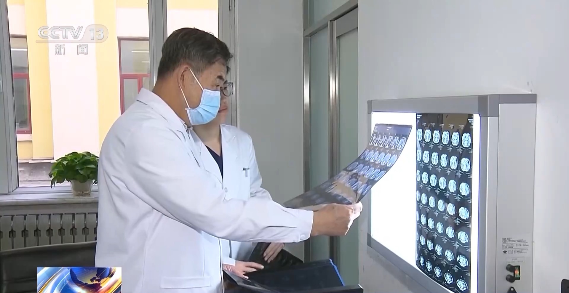 我国开展银发医养行动 北京等十省份为重点省份