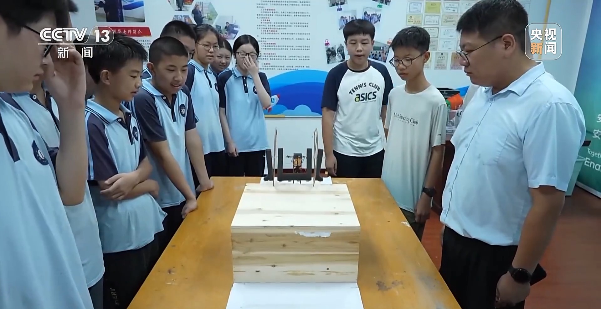 覆盖生育、养育、教育 国家正加快构建完整支持链条