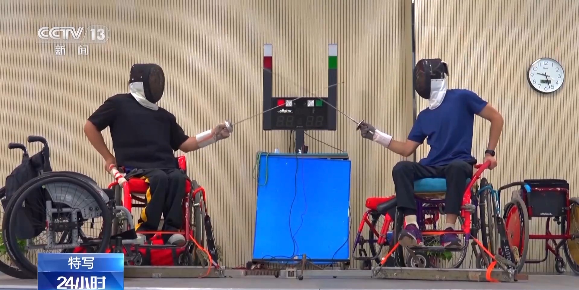 备战冲刺亚残运会 一月两次“大考” 轮椅剑客努力为国争光(图4)