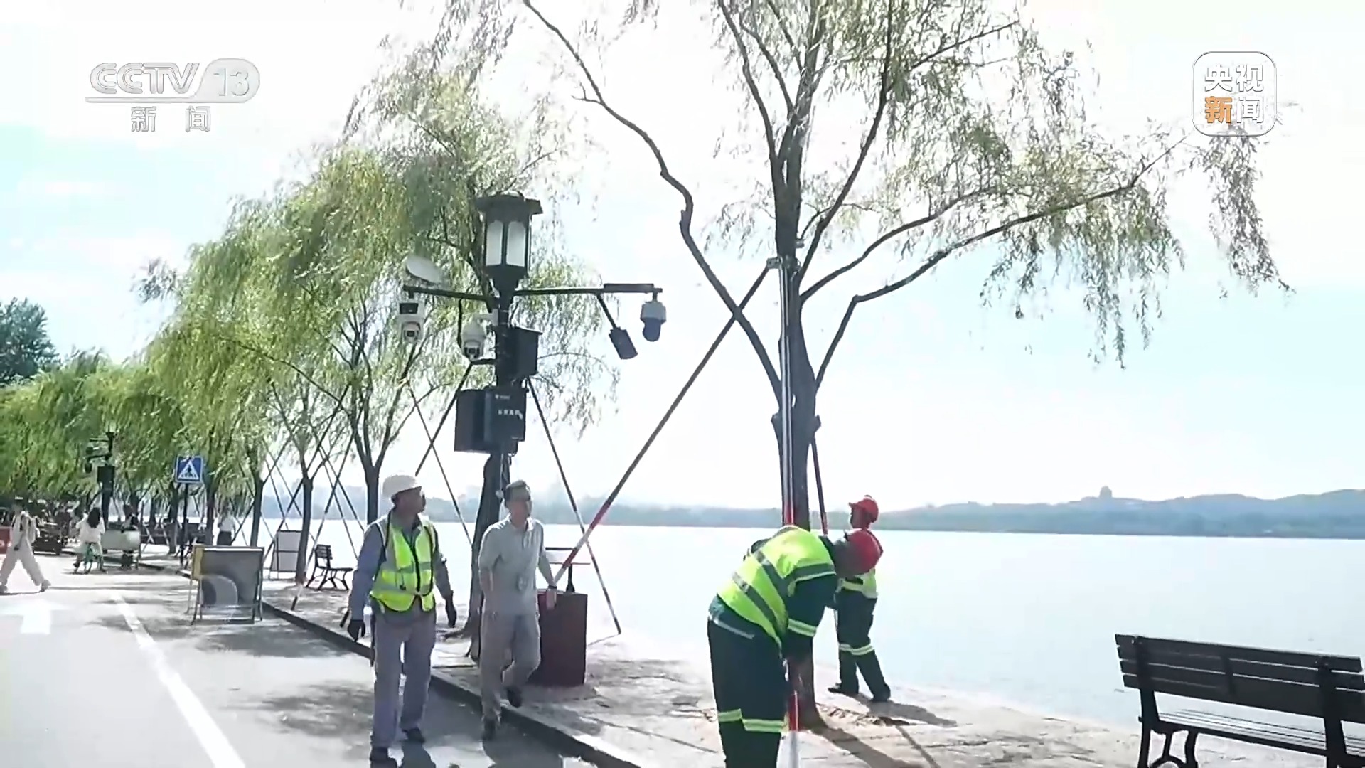 应对“巴威”防御先行 各地抓紧建起防台风屏障