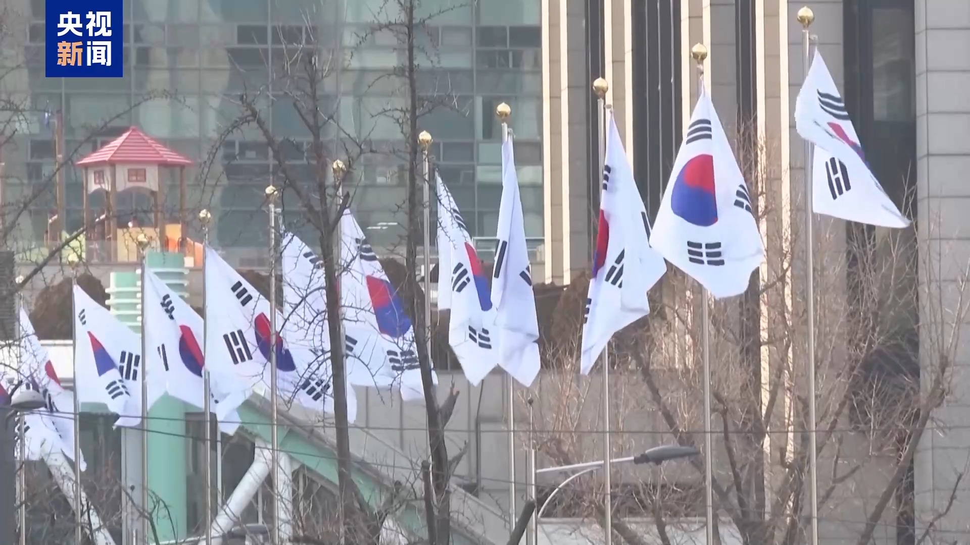 韩国新一届总统选举将于6月3日举行 民调显示李在明继续领跑