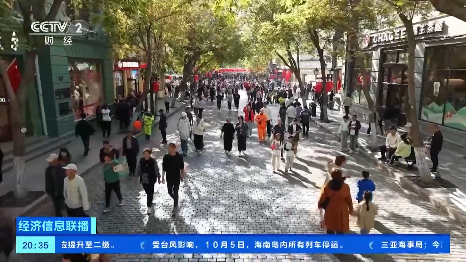 美景只是“基础款” 看各地景区如何拼实力“宠客”